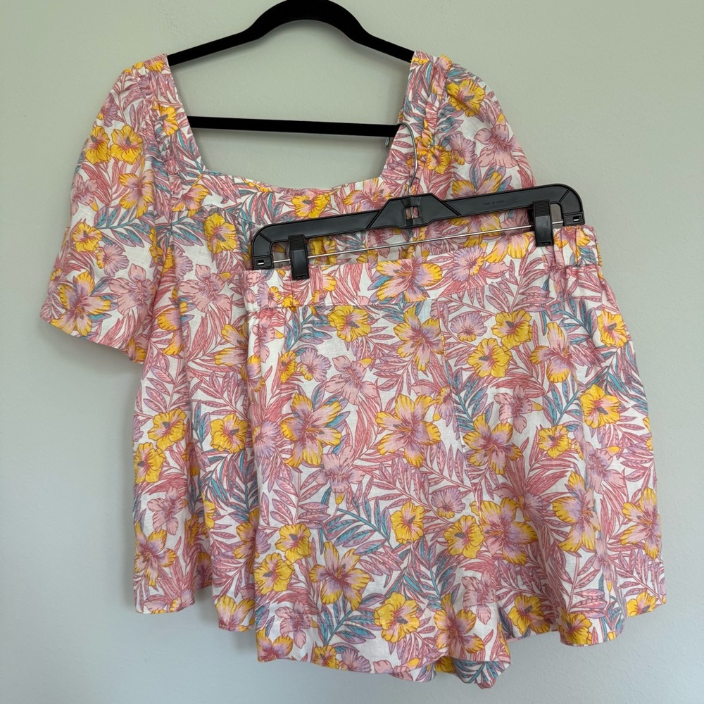 Draper James 100% Linen Floral Print Women's Top and Shorts Set